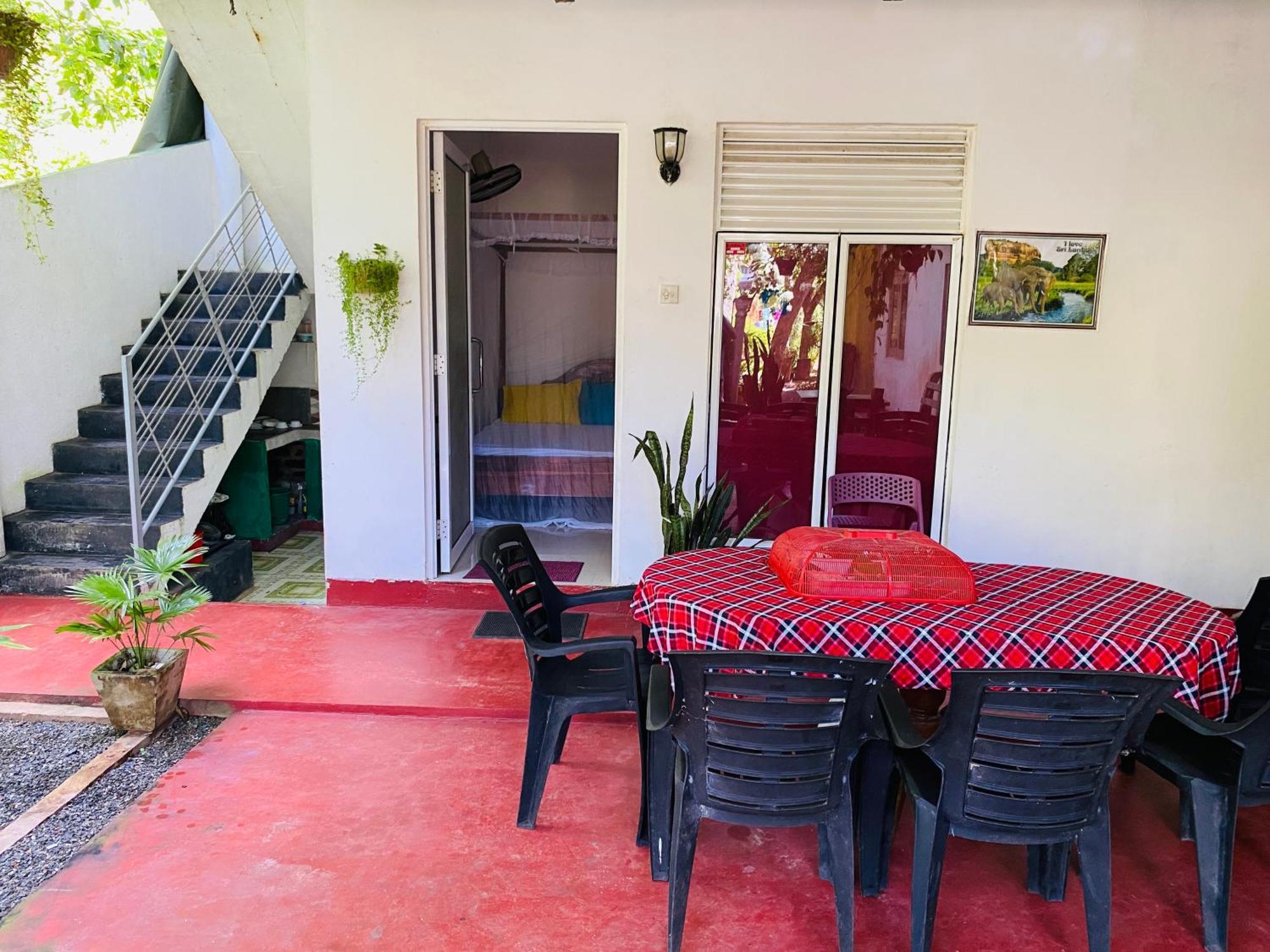 Little Mount Guest House ميريسا المظهر الخارجي الصورة